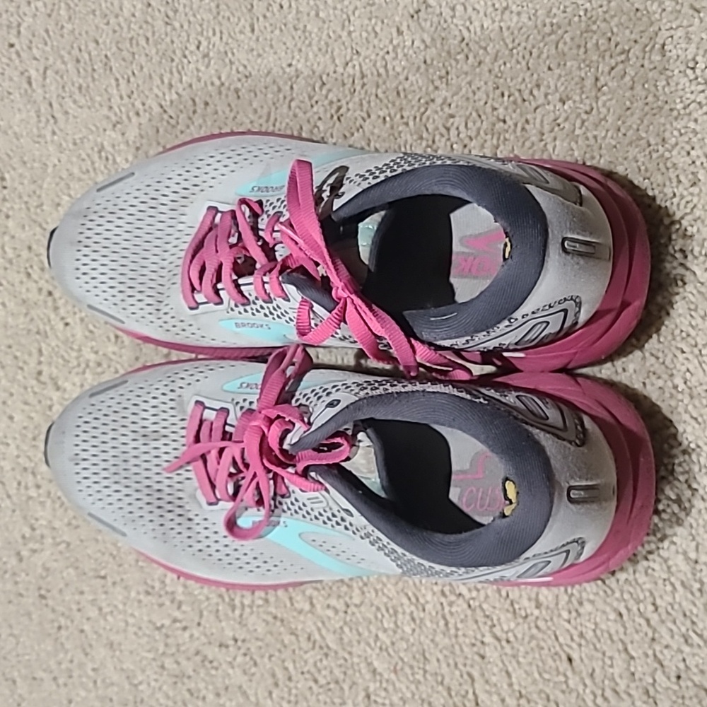 Brooks GHOST 14